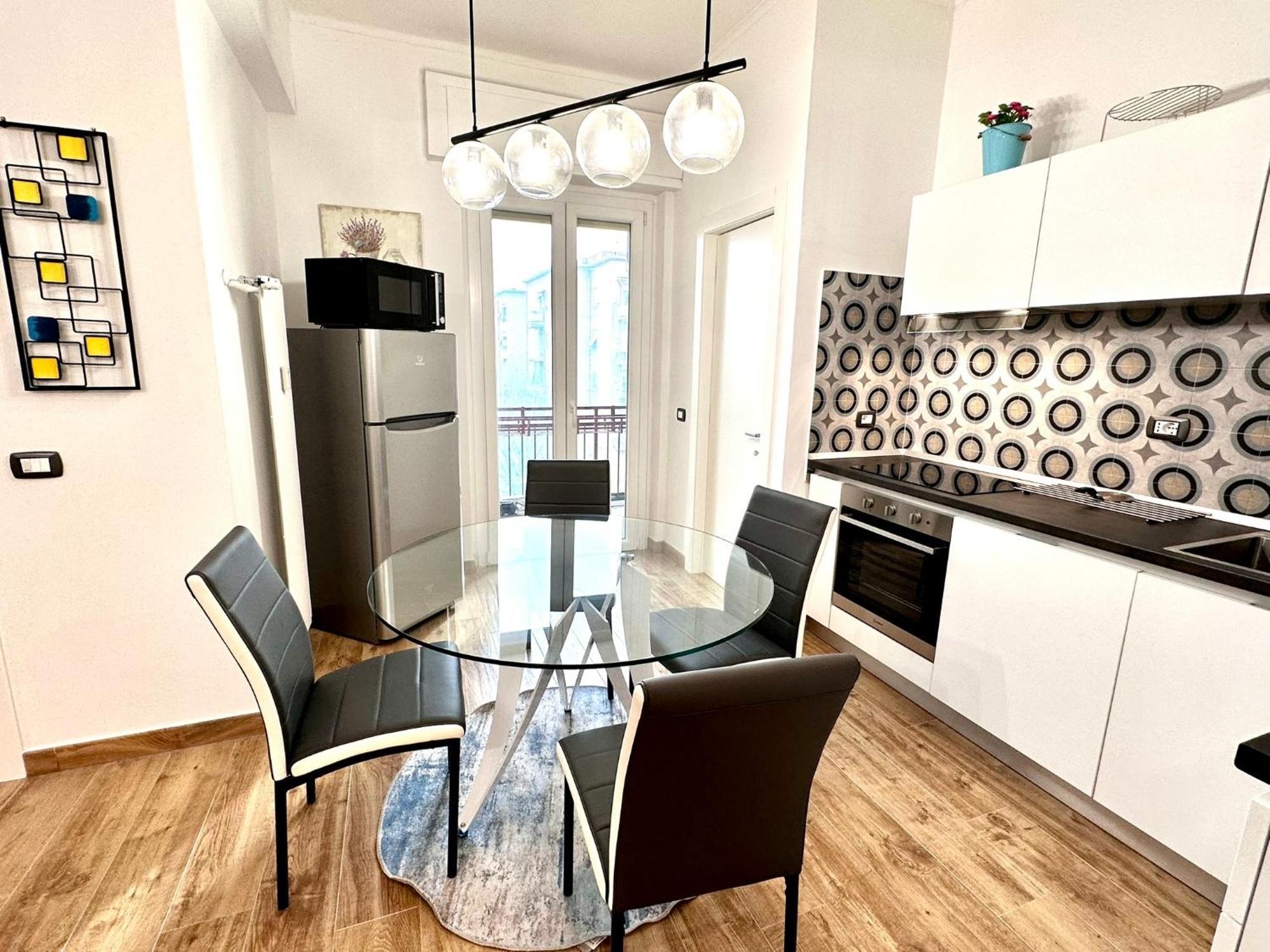 Lombardo'S Family - Free Private Parking 700M From The Station! Apartment ลาสเปเซีย ภายนอก รูปภาพ