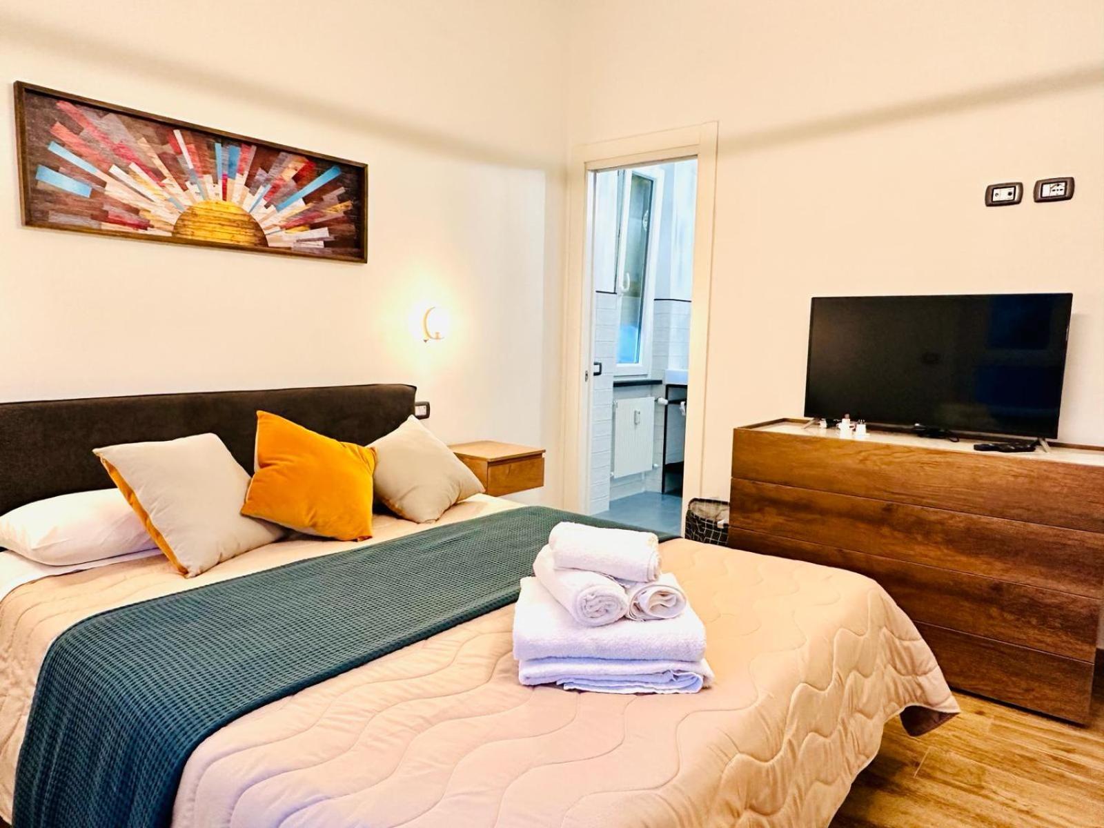 Lombardo'S Family - Free Private Parking 700M From The Station! Apartment ลาสเปเซีย ภายนอก รูปภาพ